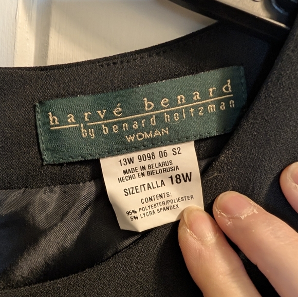 Harvé Benard Black Dress Size 18 NWOT Polyester - Picture 3 of 8